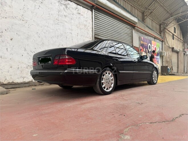 Mercedes E 280 2001, 450,000 km - 2.8 l - Bakı