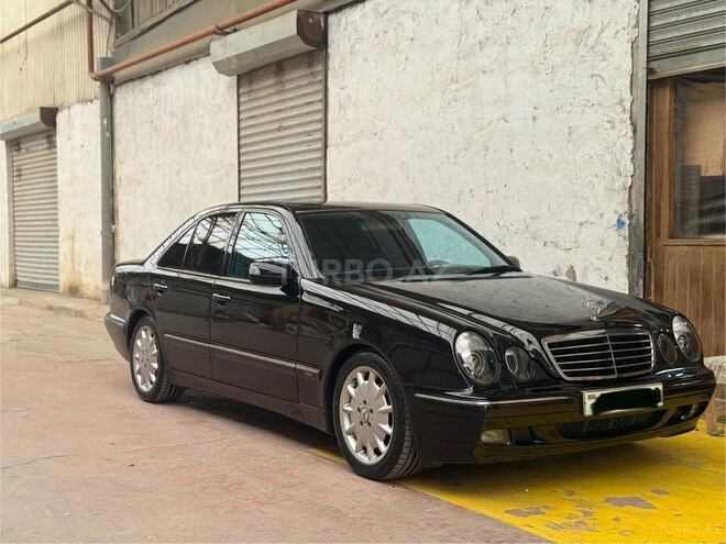 Mercedes E 280 2001, 450,000 km - 2.8 l - Bakı
