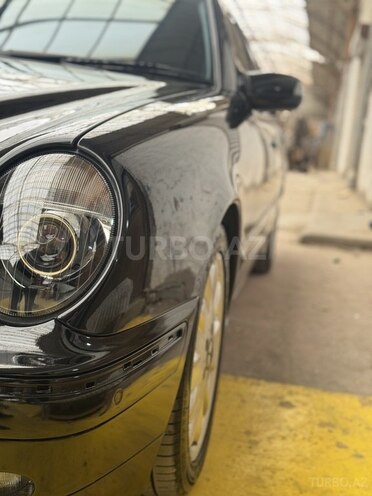 Mercedes E 280 2001, 450,000 km - 2.8 l - Bakı