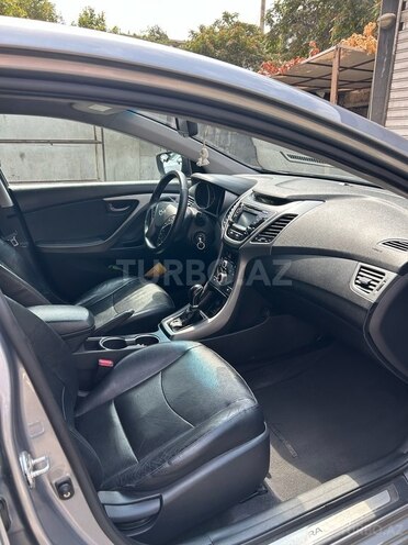 Hyundai Elantra 2015, 139,200 km - 1.8 л - Bakı