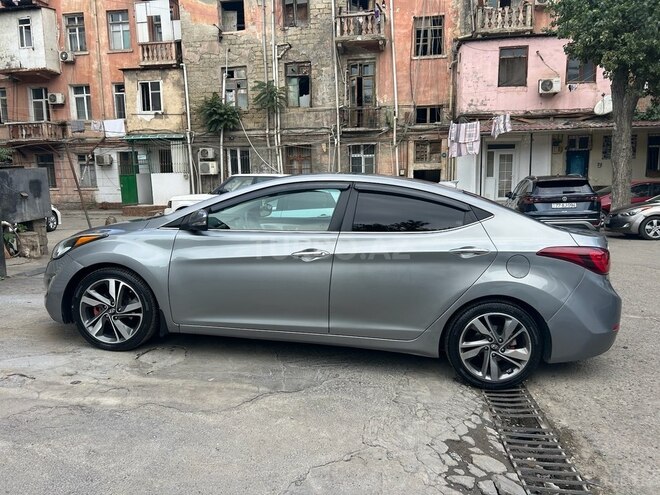 Hyundai Elantra 2015, 139,200 km - 1.8 л - Bakı
