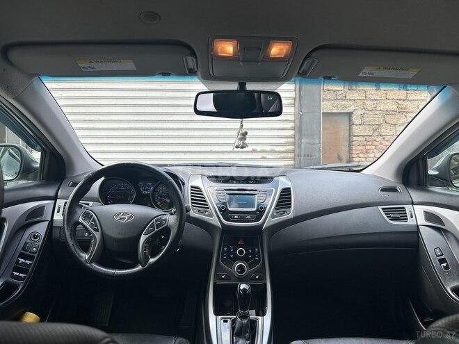 Hyundai Elantra 2015, 139,200 km - 1.8 л - Bakı
