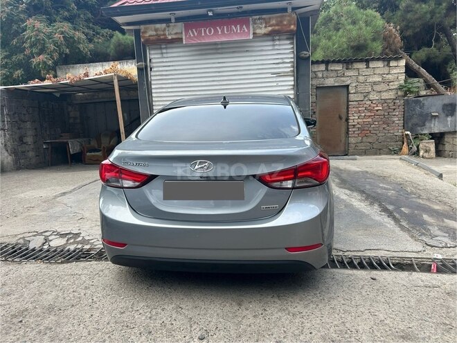 Hyundai Elantra 2015, 139,200 km - 1.8 л - Bakı