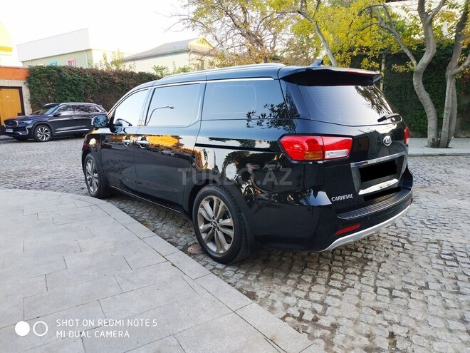 Kia Carnival 2015, 193,000 km - 2.2 l - Bakı