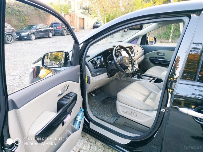 Kia Carnival 2015, 193,000 km - 2.2 l - Bakı