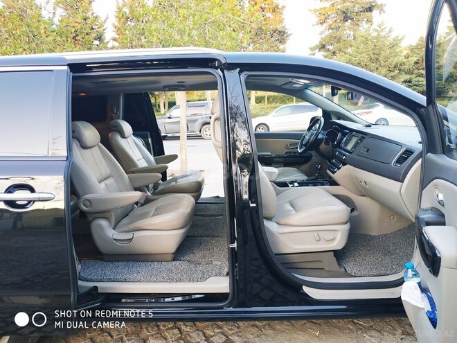 Kia Carnival 2015, 193,000 km - 2.2 l - Bakı