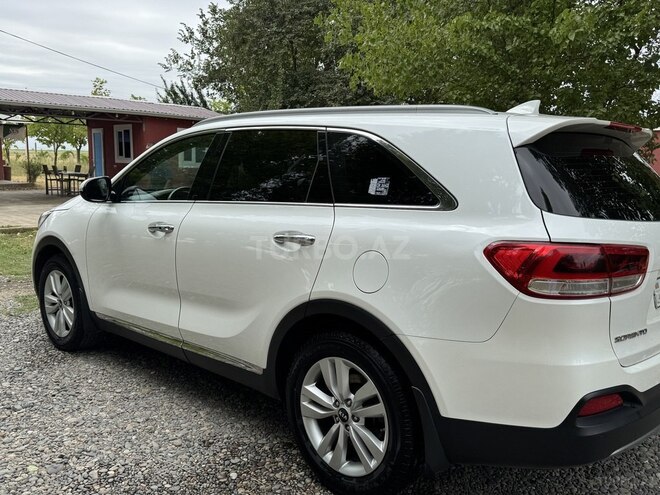 Kia Sorento 2016, 230,000 km - 2.0 l - Füzuli