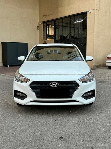 Hyundai Accent 2019, 150,000 km - 1.6 л - Bakı