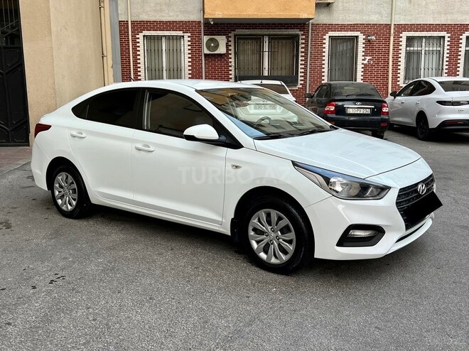 Hyundai Accent 2019, 150,000 km - 1.6 л - Bakı