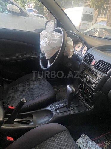 Nissan Sunny 2010, 230,000 km - 1.6 l - Bakı
