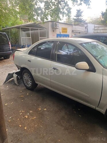 Nissan Sunny 2010, 230,000 km - 1.6 l - Bakı