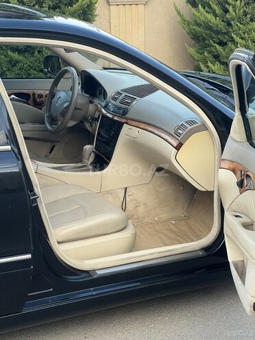 Mercedes E 320 2002, 315,000 km - 3.2 l - Bakı