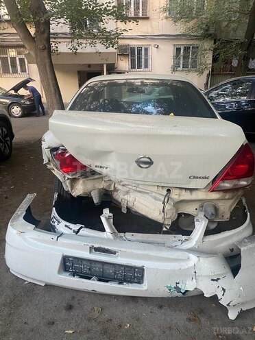 Nissan Sunny 2010, 230,000 km - 1.6 l - Bakı