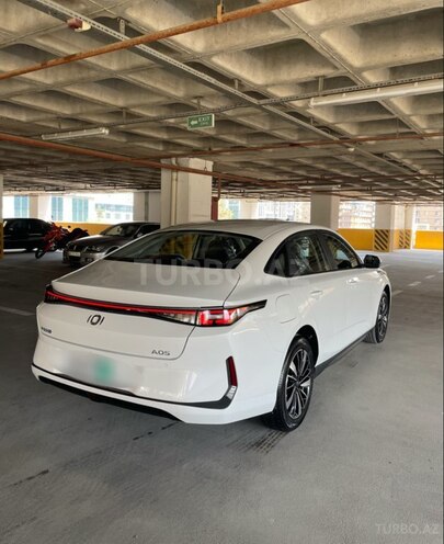 Changan Qiyuan A05 2025, 0 km - 1.5 l - Bakı