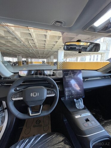 Changan Qiyuan A05 2025, 0 km - 1.5 l - Bakı