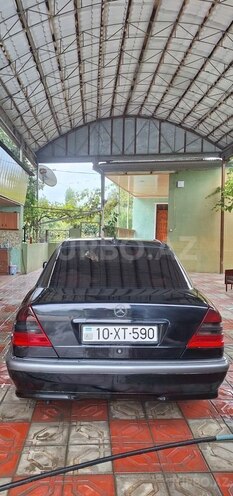 Mercedes C 180 1998, 390,000 km - 1.8 l - Qazax