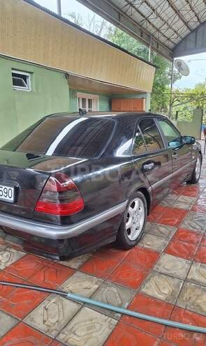 Mercedes C 180 1998, 390,000 km - 1.8 l - Qazax