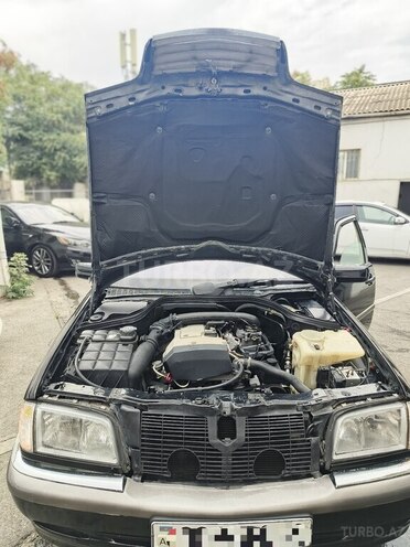 Mercedes C 230 1998, 381,093 km - 2.3 l - Bakı