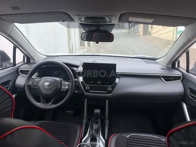 Toyota Corolla Cross 2025, 5,800 km - 2.0 l - Bakı