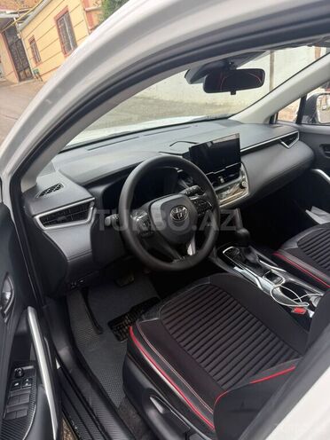Toyota Corolla Cross 2025, 5,800 km - 2.0 l - Bakı