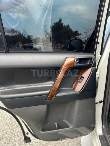 Toyota Land Cruiser Prado 2012, 177,635 km - 2.7 л - Bakı