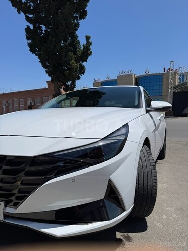 Hyundai Elantra 2021, 73,000 km - 1.6 л - Gəncə