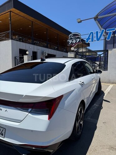 Hyundai Elantra 2021, 73,000 km - 1.6 л - Gəncə