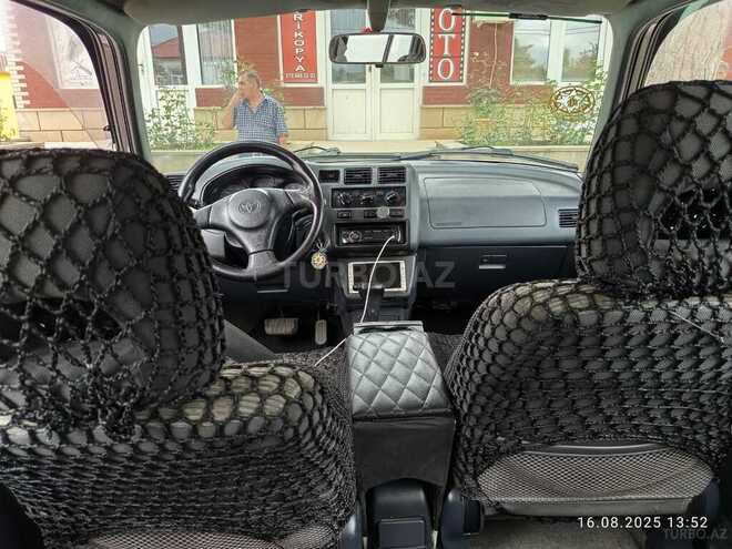 Toyota RAV4 1999, 286,000 km - 2.0 l - Quba