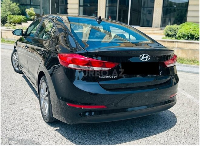 Hyundai Elantra 2018, 61,000 km - 2.0 л - Bakı