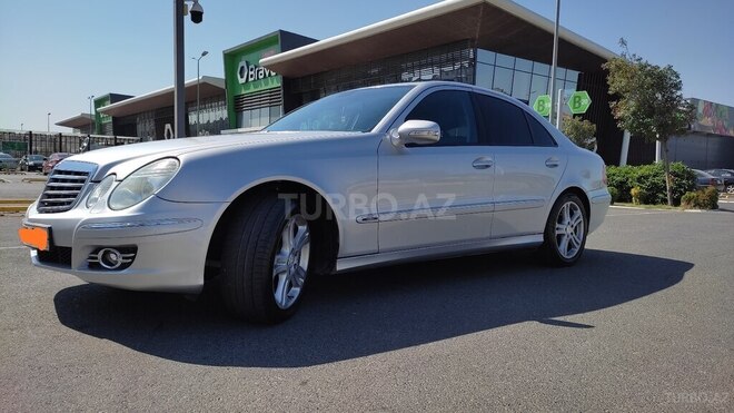 Mercedes E 280 2004, 375,000 km - 3.2 l - Bakı