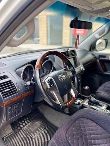 Toyota Land Cruiser Prado 2012, 177,635 km - 2.7 л - Bakı
