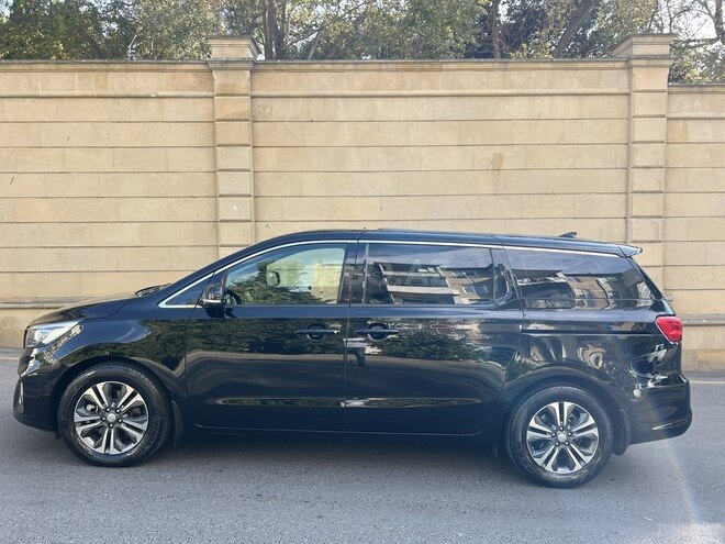 Kia Carnival 2019, 222,000 km - 2.2 л - Bakı