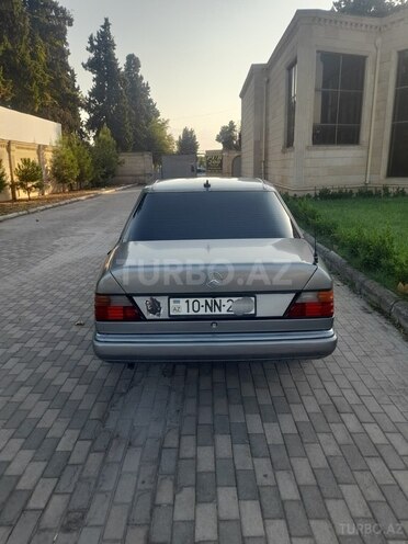 Mercedes E 200 1991, 222,000 km - 2.0 l - İmişli