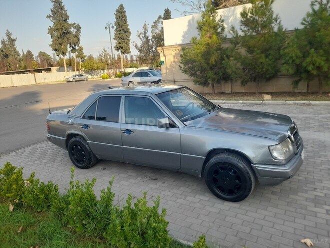 Mercedes E 200 1991, 222,000 km - 2.0 l - İmişli