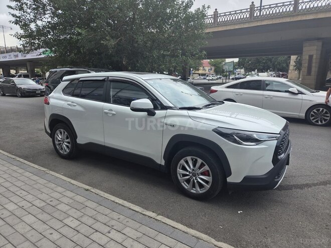 Toyota Corolla Cross 2024, 21,000 km - 2.0 l - Bakı