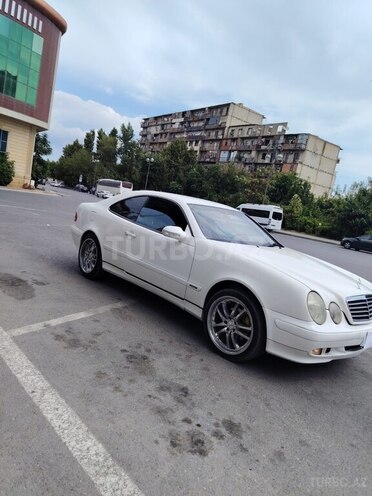 Mercedes CLK 200 2001, 297,000 km - 2.0 l - Bakı