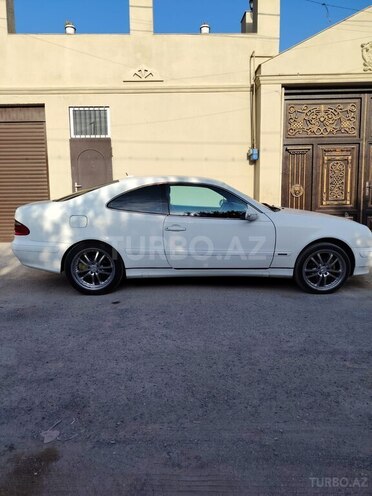Mercedes CLK 200 2001, 297,000 km - 2.0 l - Bakı