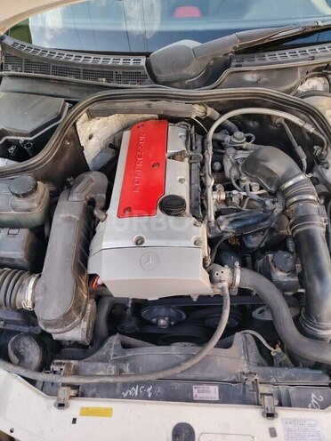 Mercedes CLK 200 2001, 297,000 km - 2.0 l - Bakı