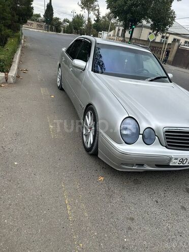 Mercedes E 280 2000, 455,502 km - 2.8 l - Tərtər