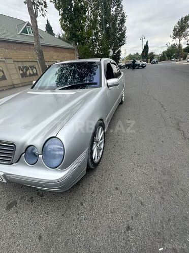 Mercedes E 280 2000, 455,502 km - 2.8 l - Tərtər