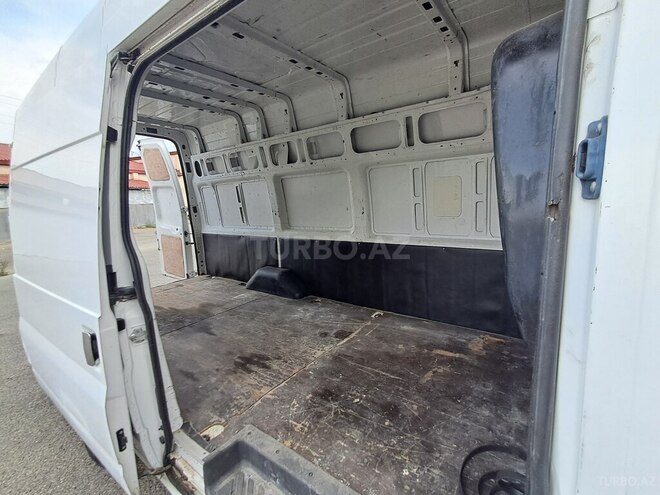 Ford Transit 2011, 142,000 km - 2.2 л - Bakı