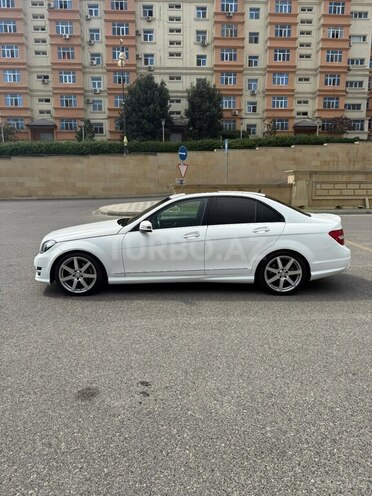 Mercedes C 250 2014, 131,000 km - 1.8 л - Bakı
