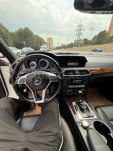 Mercedes C 250 2014, 131,000 km - 1.8 л - Bakı