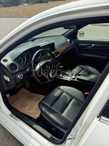 Mercedes C 250 2014, 131,000 km - 1.8 л - Bakı