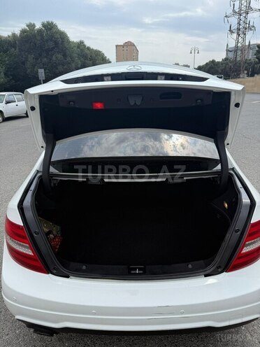 Mercedes C 250 2014, 131,000 km - 1.8 л - Bakı