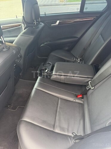 Mercedes C 250 2014, 131,000 km - 1.8 л - Bakı