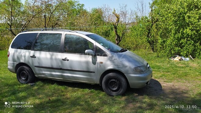 Ford Galaxy 1999, 325,412 km - 1.9 l - Quba