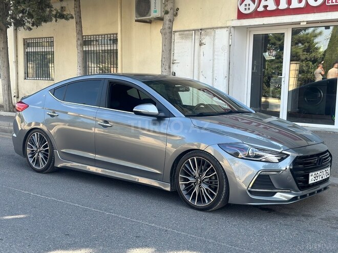 Hyundai Elantra 2018, 143,232 km - 1.6 л - Bakı