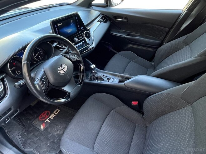Toyota C-HR 2019, 82,000 km - 2.0 l - Bakı