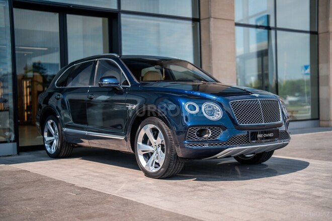 Bentley Bentayga 2018, 42,000 km - 4.0 l - Bakı
